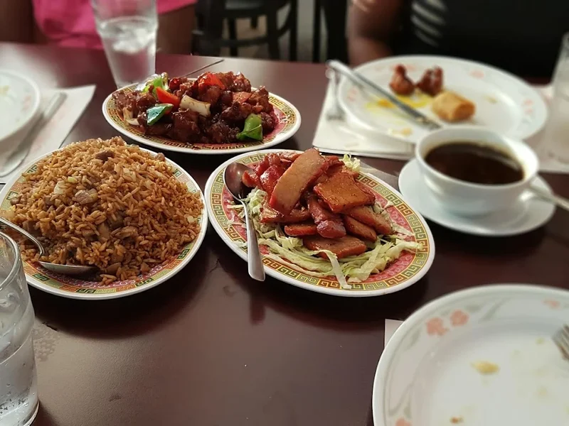 Lucky Inn Restaurant