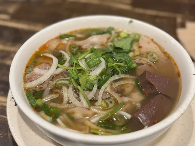 Co Thu Quan Richmond