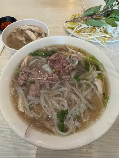 Pho Chu The