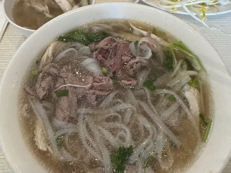 Pho Chu The