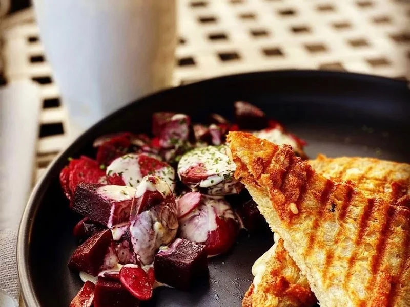 Le Comptoir, by François