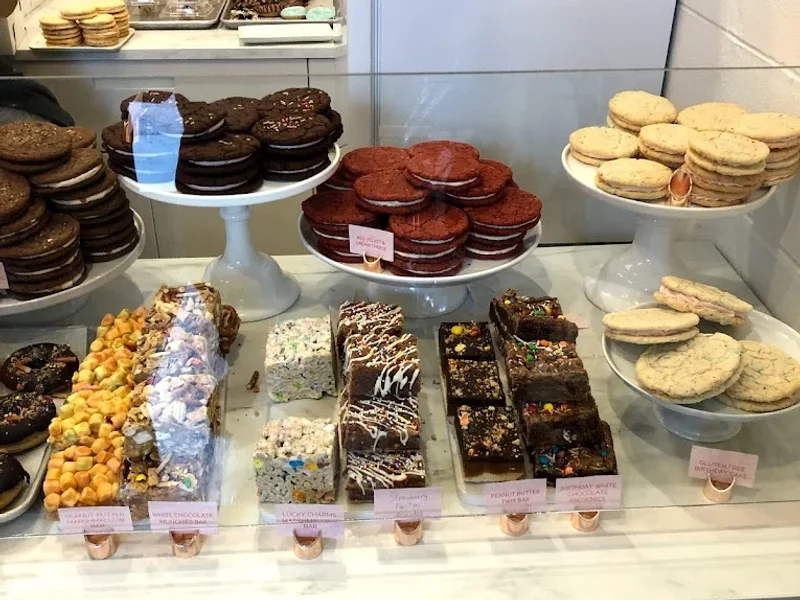 Pretty Sweet Bakeshop