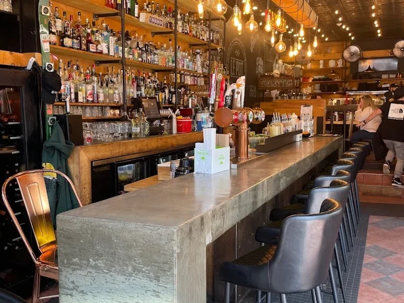 Le Pot Papilles et Cocktails