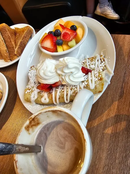 Stacked Pancake & Breakfast House ( St Catharines Glendale)
