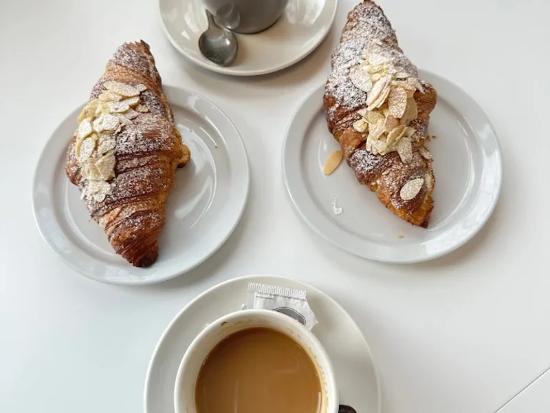 Crème Café and Pâtisserie