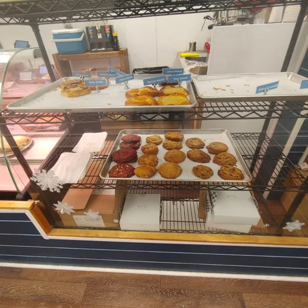 Belle Vie Cafe & Bakery and Eatery