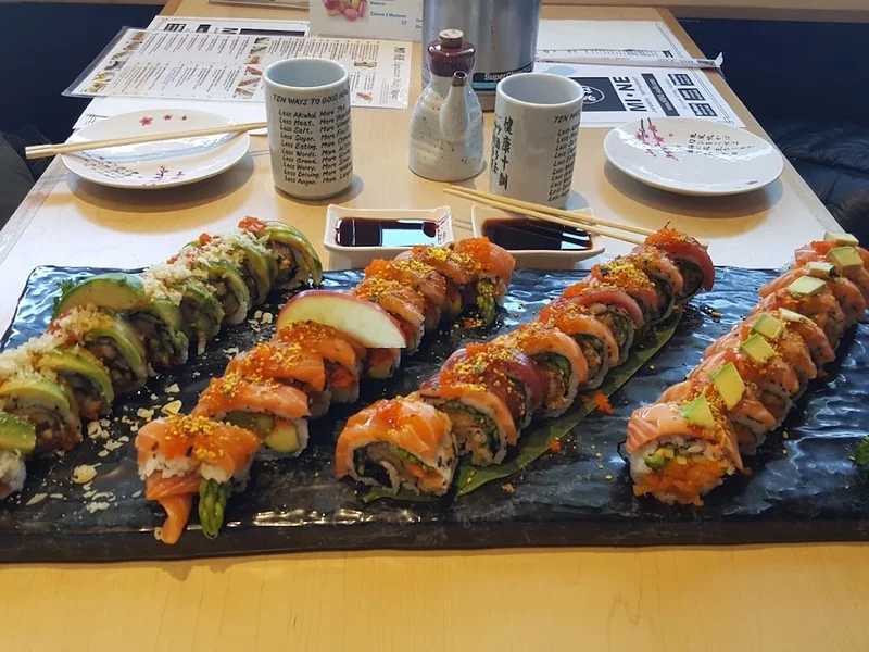 Mi-Ne Sushi