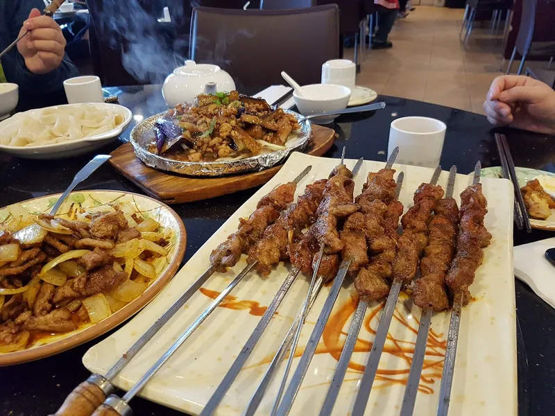 Xin Jiang Restaurant/Halal西域食府.清真