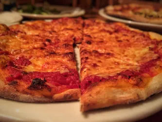 Best of 10 pizza places in Walkerville Windsor