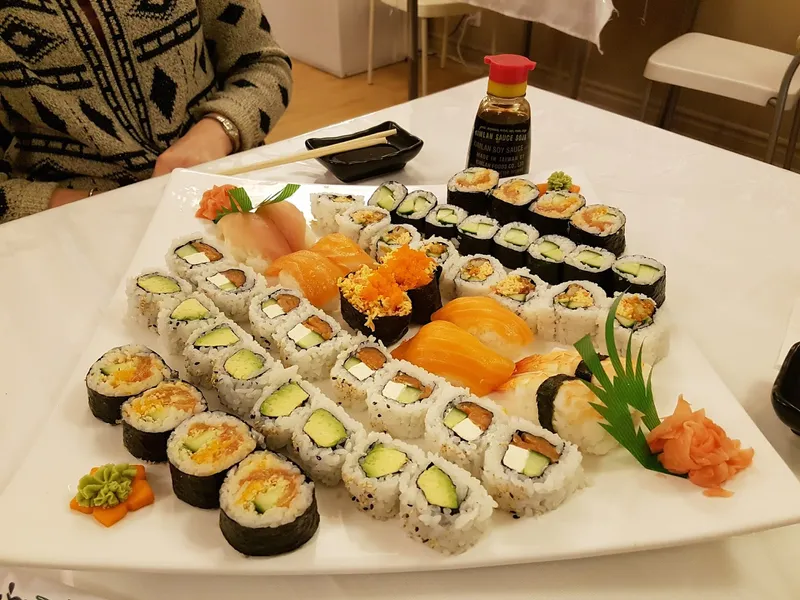 Sushi Hull