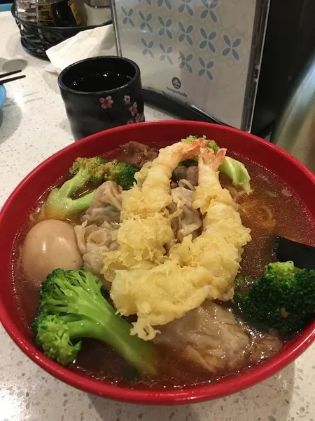 Hachi Sushi (Downtown)