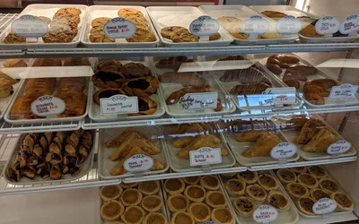 Top 17 cookies in Windsor