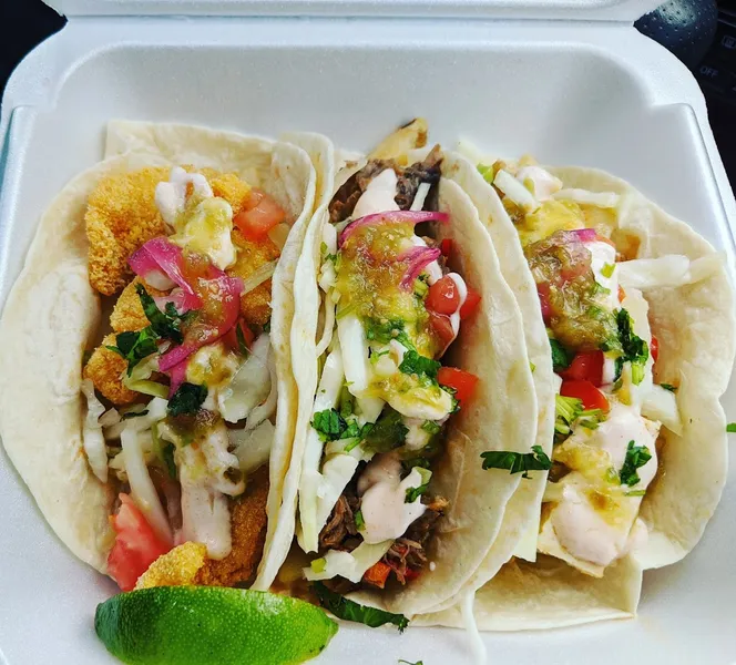 Tacos dos Amigos