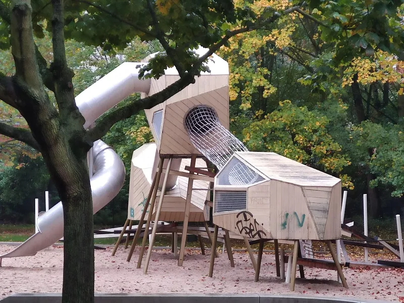 Spielplatz Einsteinpark