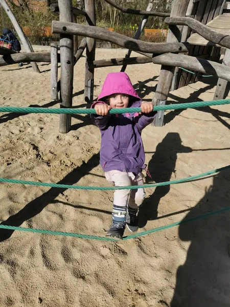 Spielplatz Ernst-Thälmann-Park