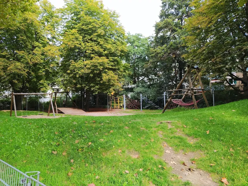 Spielplatz Berchtesgadener Straße