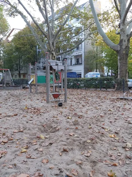 Spielplatz auf der Schillerpromenade