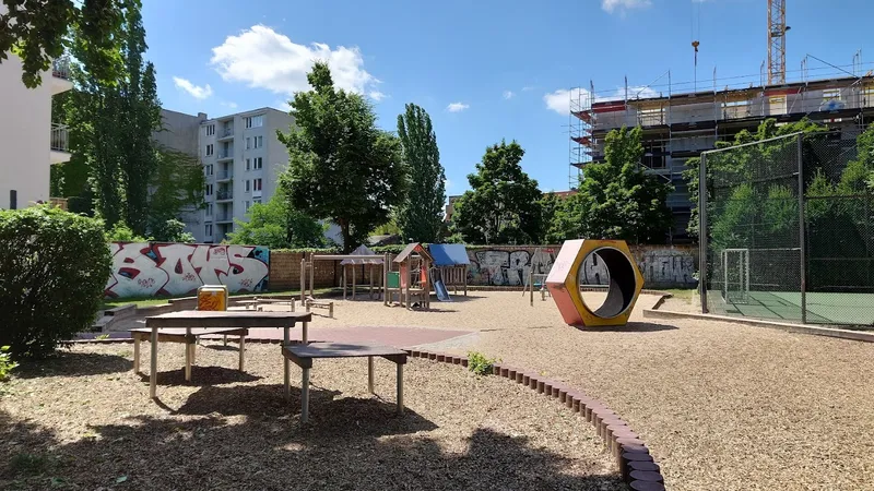 Hamsterrad-Spielplatz in der Schudomastraße