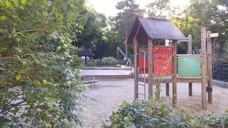 Spielplatz Friedrichsbrunner Platz