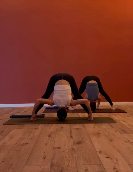 Ashtanga Yoga Berlin Kreuzberg - Saskia Randt & Miho Reineke