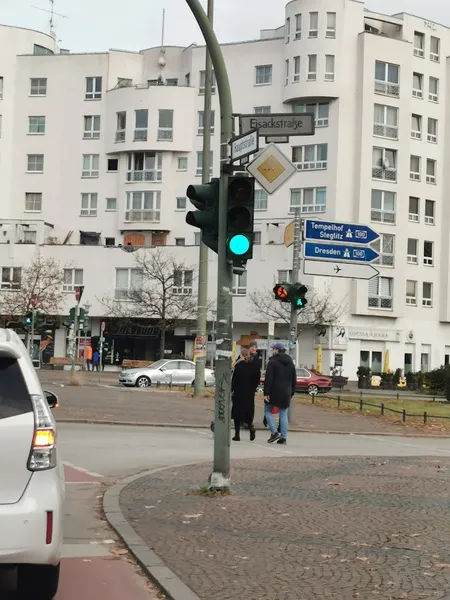 Kleiner Park am Innsbrucker Platz