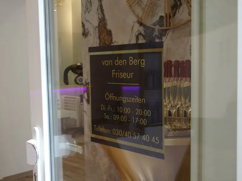 Van Den Berg Friseur