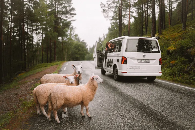 Off – Einfach Camper mieten in Berlin.