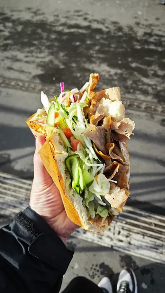 Keb me up Döner Kebab