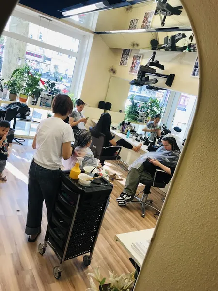 Thao Friseur