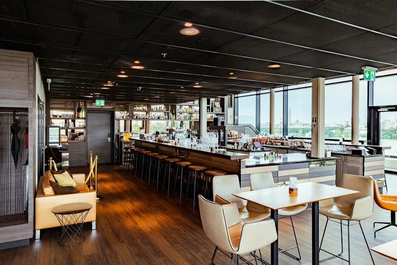 HERITAGE Rooftop Bar