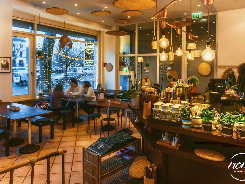 Nom Vietnamesisches Restaurant