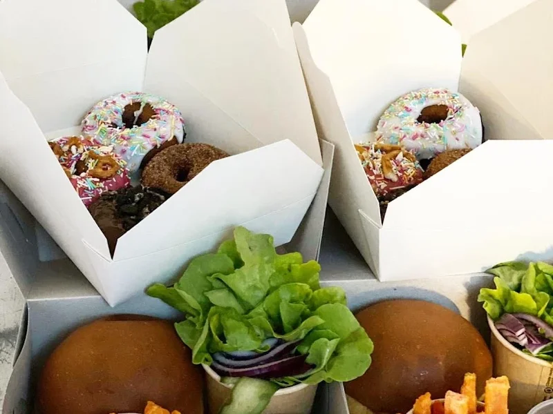 Froindlichst - The Vegan Musketeers