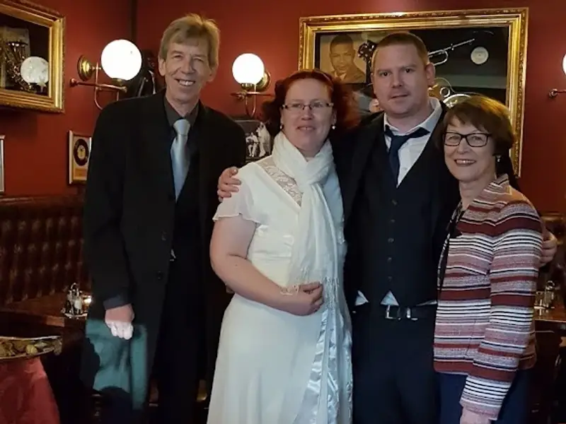 Café Oktober - Harburg