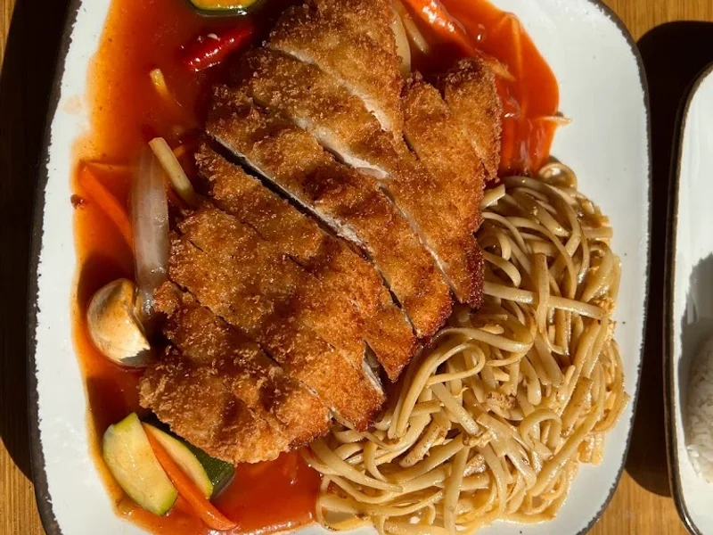 CO'M vietnamesische Küche - Lieferservice Holstenstraße