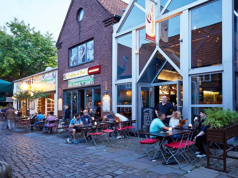 Panthera Bar & Bistrot