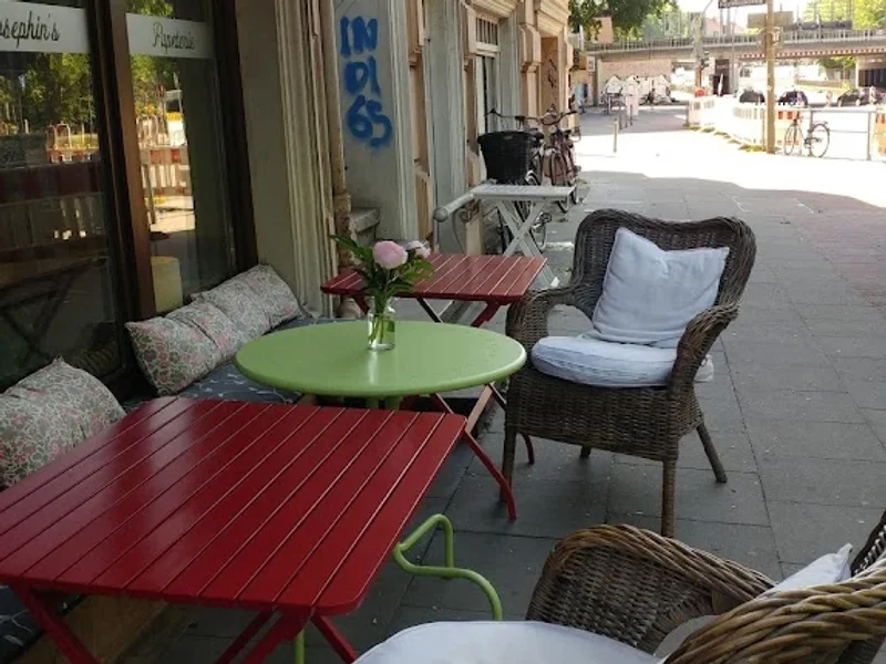 Josephin's Café & Papeterie