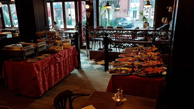 Café Oktober - Harburg