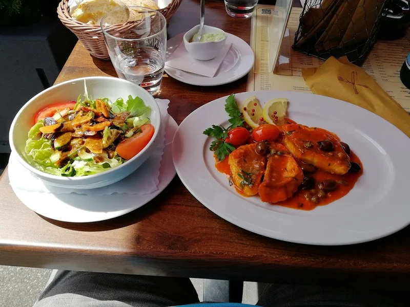 Il Cortile Bistro & Weine