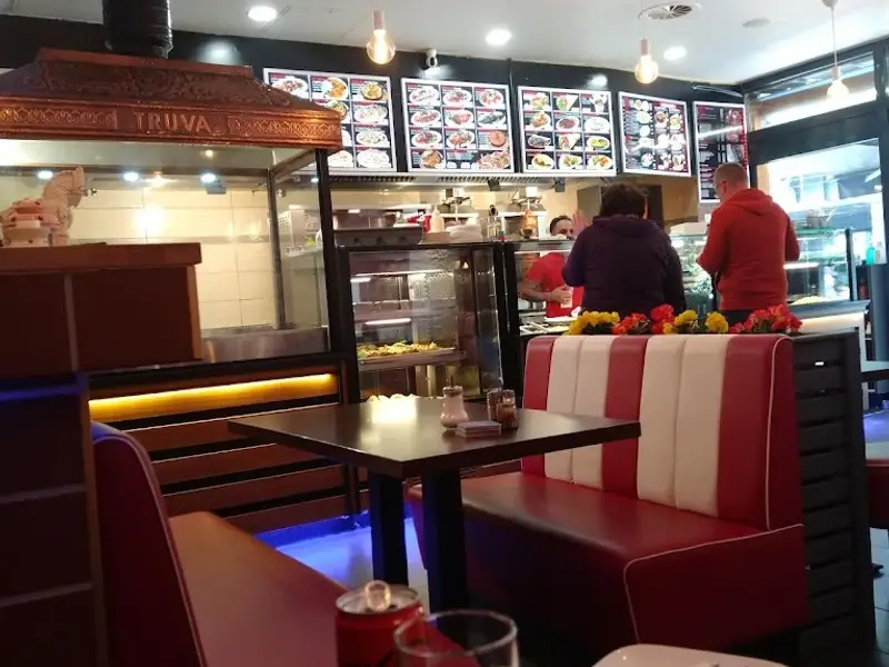 TRUVA Restaurant Café Bar