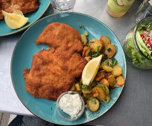 schnitzel in Eimsbüttel Hamburg
