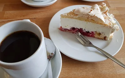 Liste 11 käsekuchen in Barmbek-Nord Hamburg
