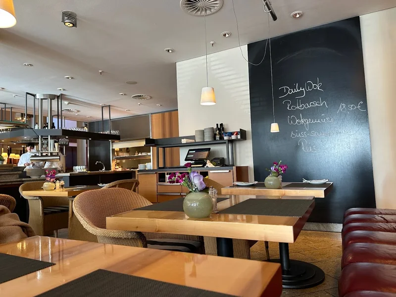 THE MADISON Restaurant