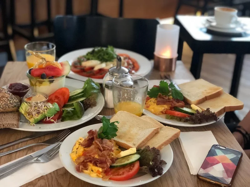 LA CAFFÈTTERIA Café - Restaurant - Weinbar - Hamburg