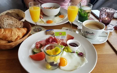 Liste 17 restaurants frühstück in Hamburg