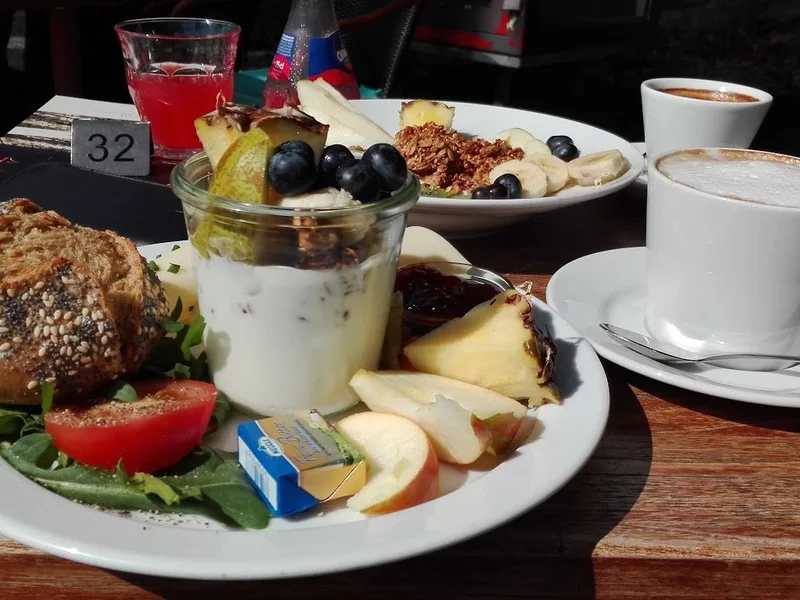 Roederer‘s Café & Bar