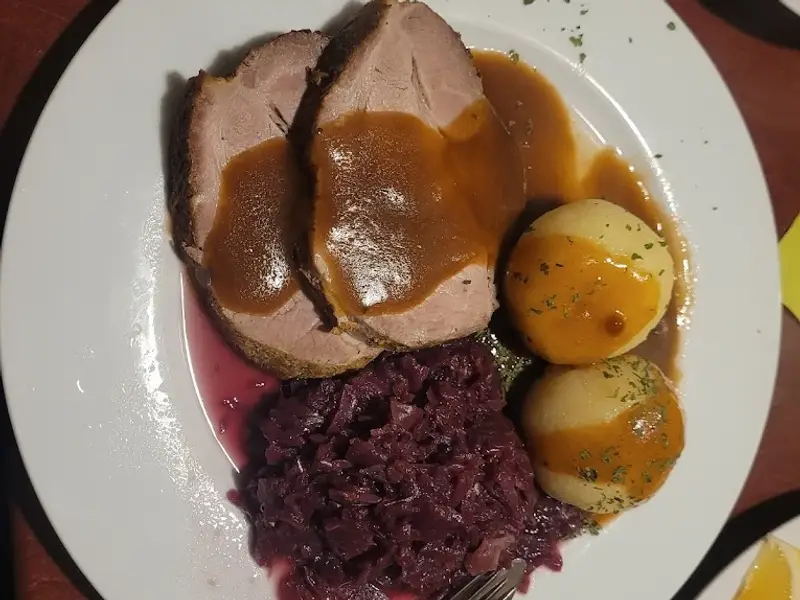 Zum Falkenstein