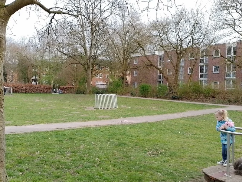 Spielplatz Luisenhofstieg