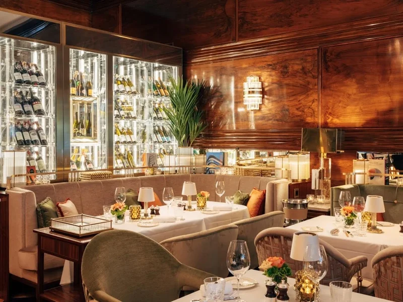 Fairmont Hotel Vier Jahreszeiten