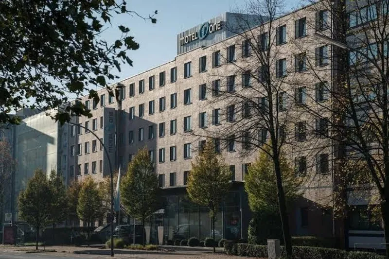 Hotel Motel One Hamburg-Altona