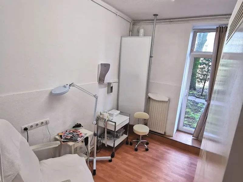 Keiko`s Kosmetikstudio. Med. Fußpflege